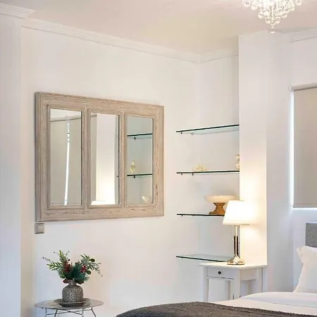 Mirabella Spacious Athens